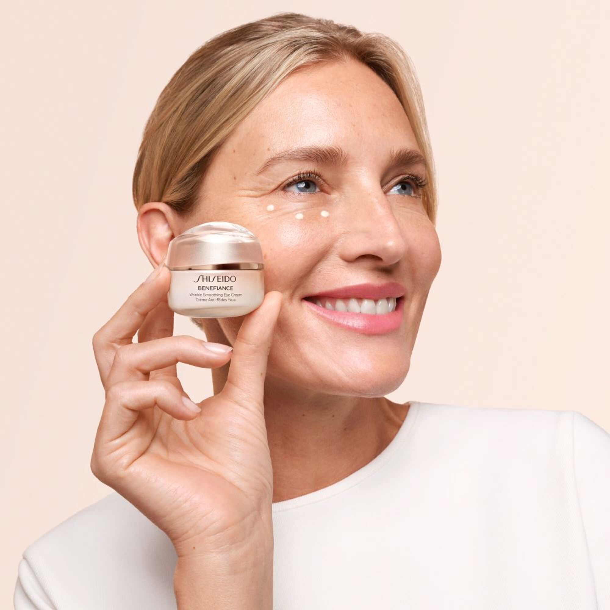 Wrinkle Smoothing Eye Cream