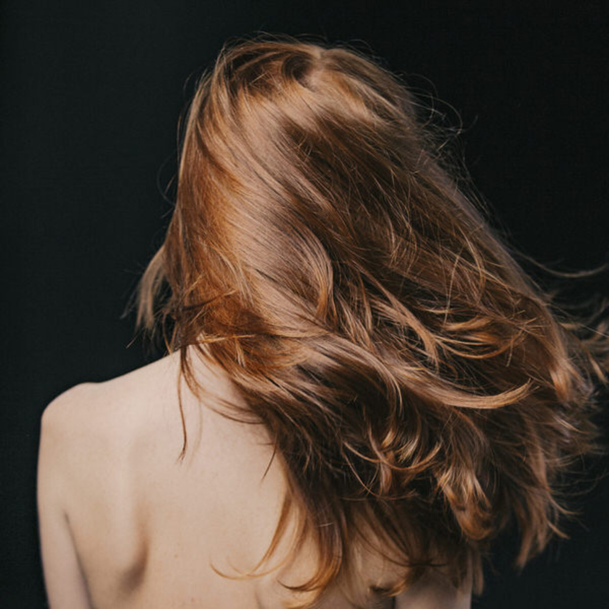 200 ML Hair Rituel by Sisley Hair Rituel Soin Lavant Disciplinant  1 of 2 